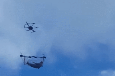 04月19日 10:13 播放:|评论 |分享 无人机变竹蜻蜓 带你上天