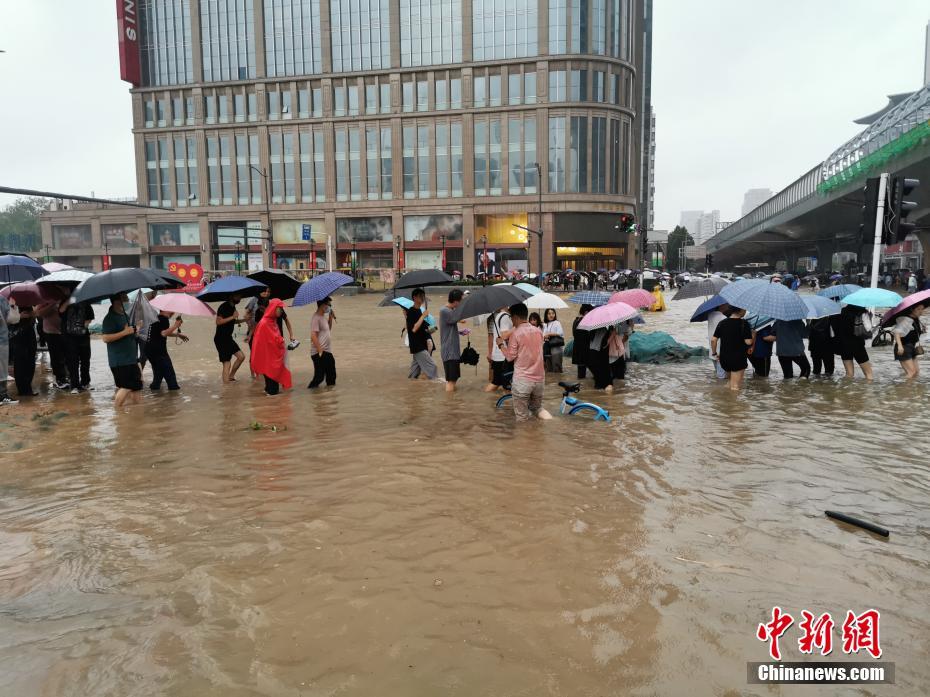 直击郑州特大暴雨