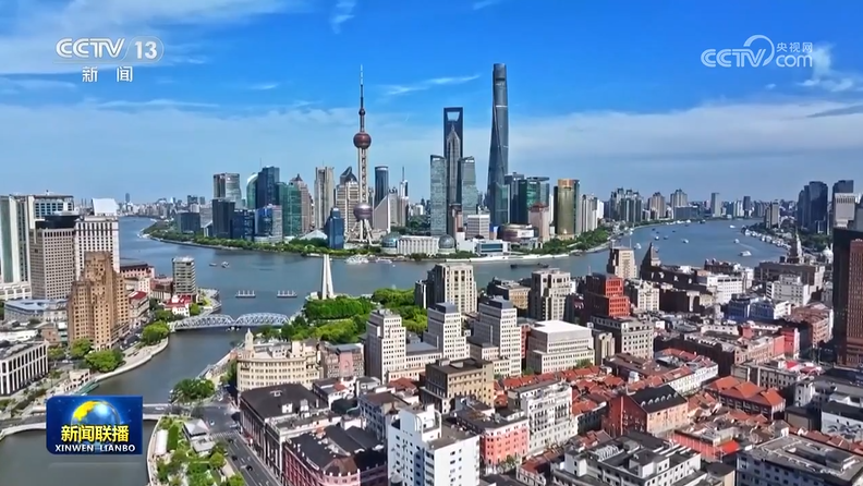 习近平访问金砖国家新开发银行