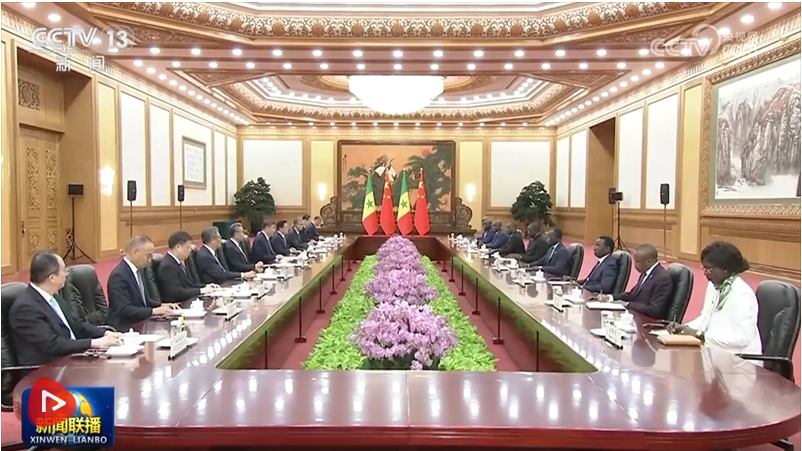 习近平会见塞内加尔总理松科
