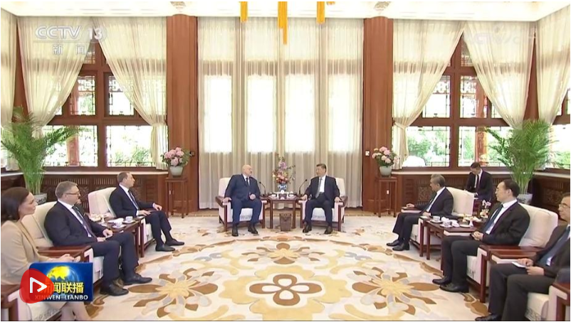 习近平会见白俄罗斯总统卢卡申科