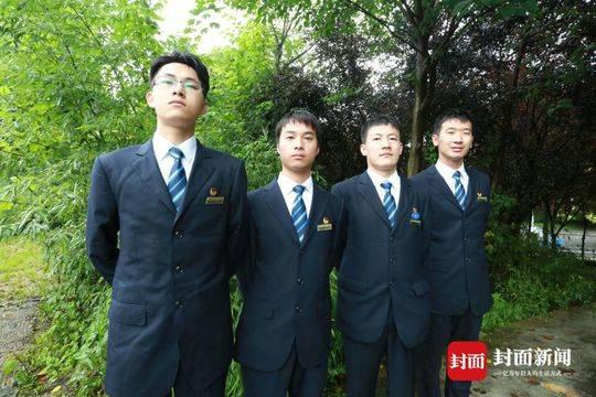 左起:王铁铮、张强、陈龙、谭力维
