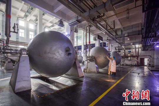  ͼΪ����������Ƥ�¹��ա��������ѹ��Ƥ���򡣡����� ��