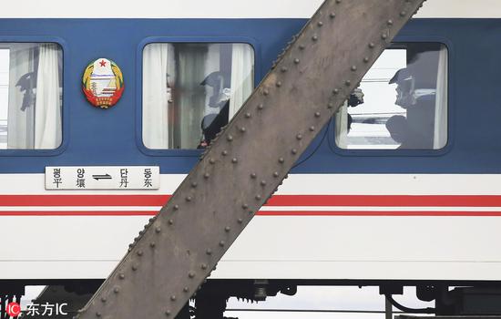 辽宁丹东直通朝鲜平壤的火车，中国游客通常通过这趟列车前往朝鲜（@东方IC）