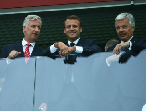 法国总统马克龙与比利时国王（图左）