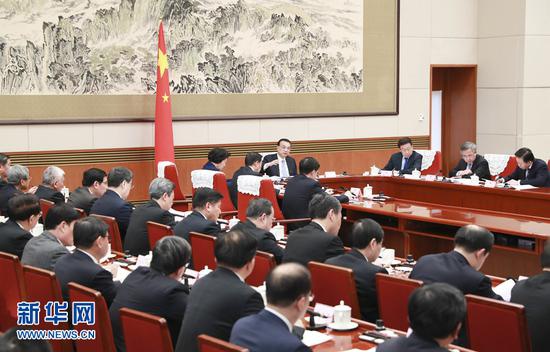 1月13日,国务院总理李克强在北京主持召开国务院第四次全体会议。 新华社记者 庞兴雷 摄