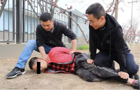 aaa娱乐平台注册·87岁老太竟遭疯牛群活活踩死,事发前天,有夫妇遇袭女子被撞飞