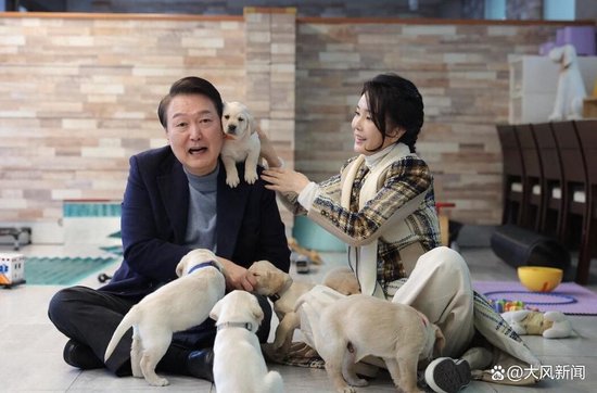 尹錫悅和妻子喜歡養寵物