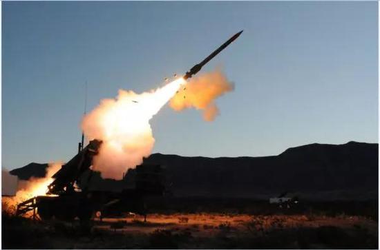 ▲資料圖片:美軍試射“愛國者”PAC-3防空導彈。