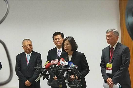 蔡英文受访(图源:中时)