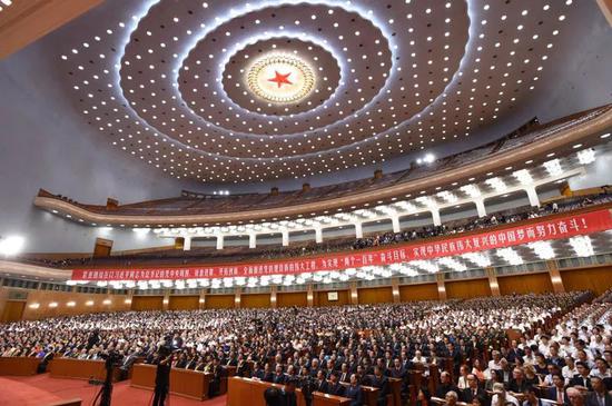 2016年7月1日，庆祝中国共产党成立95周年大会在北京人民大会堂隆重举行。新华社记者 饶爱民 摄
