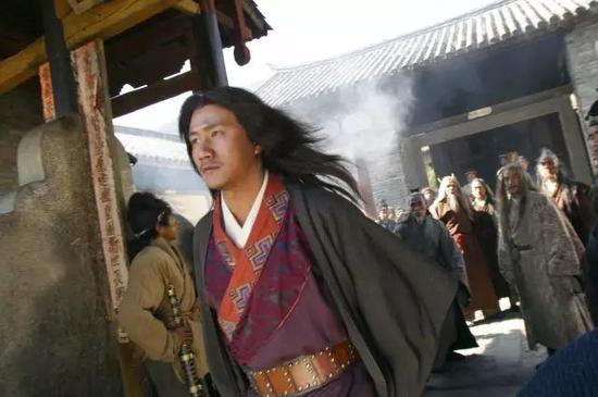 金庸逝世享年94岁 他被誉为华人世界的“大侠”