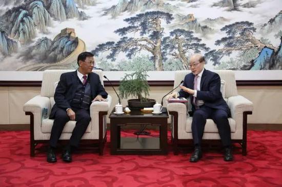 ▲3月21日,中共中央臺辦、國務院臺辦主任劉結一會見了率團來京參訪交流的南投縣長林明溱一行。(國臺辦網站)
