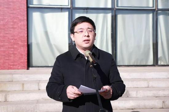 郑晓博