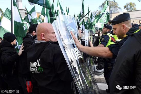 瑞典人口难民_瑞典直播三个难民图片