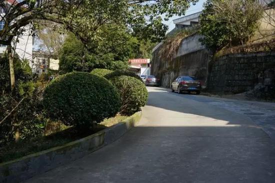 8任局长未放弃追凶 多起强奸案罪犯被执行死刑