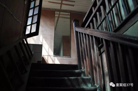 ▲这家砖木结构旅馆位于岳阳市洞庭南路115号,前身是普济医院,由美国传教士建于1902年。 新京报记者 吴江 摄