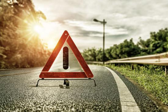 比电视剧更精彩 为骗保这对夫妇帮助他人“自杀