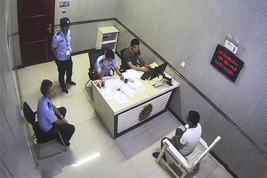 被警方带回询问