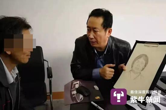 复式六个中二个_警方接警:自家果园内有人正在盗窃苹果