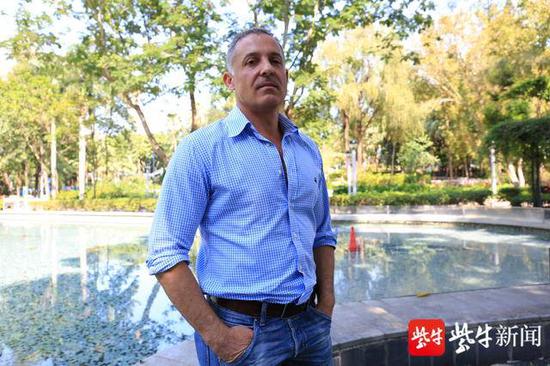 金佰利网上娱乐_每周时报 | 爱马仕又让我链链不忘了,小马哥婚礼来了半个时尚圈!