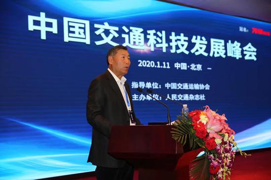 原铁道部党组成员、副部长  中国交通运输协会会长胡亚东