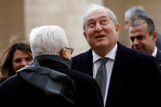 国际社会：中国交出出色抗疫成绩单