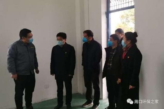 2月18日,刘建武在周口调研督导医疗废物处置工作。