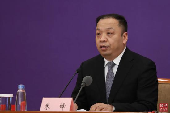 国家卫健委新闻发言人米峰 中新社记者 蒋启明 摄