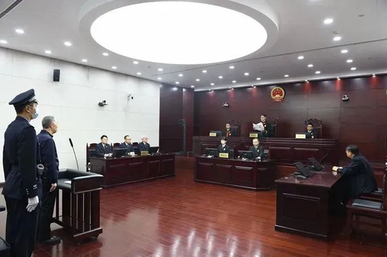 开云体育国际大银行掀起裁员潮 业内人士:这仅仅只是开始 开云体育国际大银行掀起裁员潮 业内人士:这仅仅只是开始