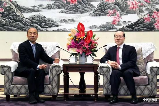 ▲3月25日,中共中央臺辦、國務院臺辦主任劉結一在深圳會見了高雄市長韓國瑜率領的高雄市參訪團一行。(中國臺灣網)