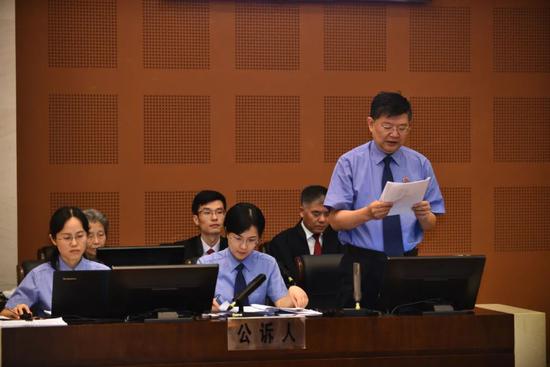 南京市检察院派员出庭支持公诉