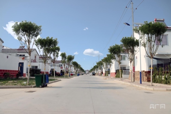菏泽市东明县沙窝二号村台尚庄社区街道(央广网发 东明县融媒体中心供图)