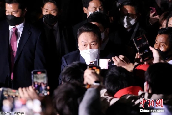  资料图：3月10日，韩国最大在野党国民力量党候选人尹锡悦当选该国新一任总统。