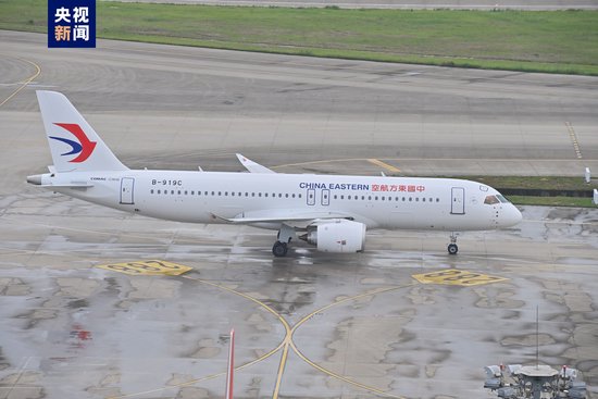 ��������:С���ӽ�������桸�ҵ�һ�������㡹xi��o g��u sh�� ji��o zh�� y�� gu��ng g��o w�� de y�� sh��ng d��u sh�� n��