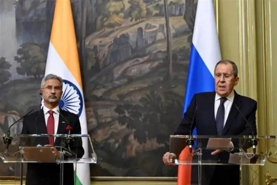 俄羅斯外長拉夫羅夫在莫斯科會晤印度外長蘇傑生（圖源：參考消息網）
