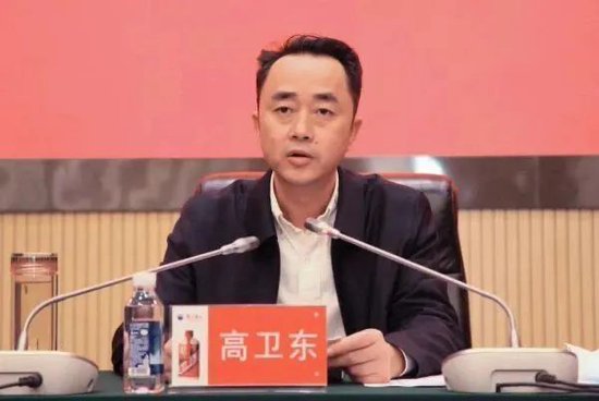 蟋蟀靠什么发出声音