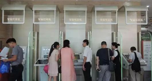韩章云 摄 (来源:中新网)