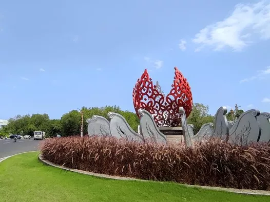 位于巴厘岛登巴萨的G20雕塑