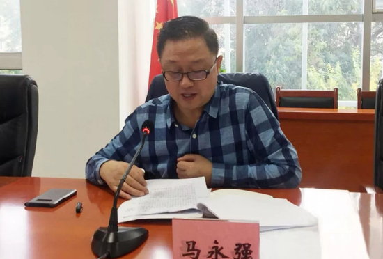 读者董事长_寄小读者手抄报