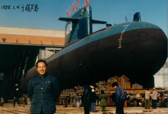 黄旭华在葫芦岛试验基地（1988年3月4日）