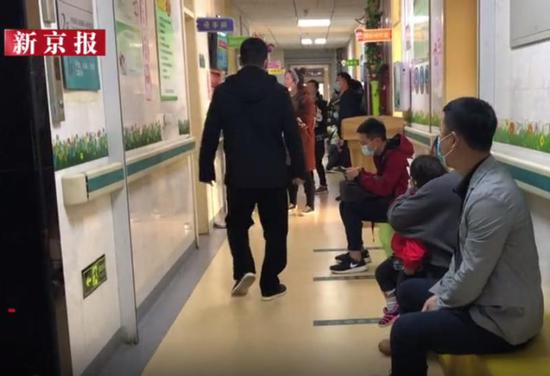 社区事情职员称,本年预约接种流感的人数远超客岁同期。