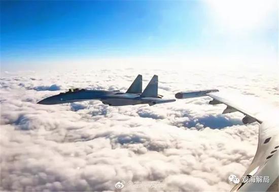 (苏-35亮剑南海)