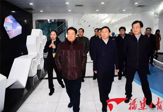 于伟国调研福耀集团