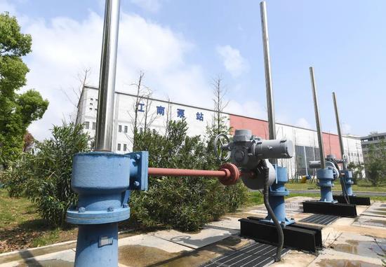 江南泵站是武汉市办理南湖、汤逊湖、巡司河、夹套河等水系排涝题目的要害性项目。长江日报记者周超 摄