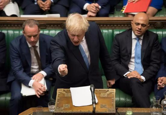 7月25日，英国首相约翰逊在议会下院发表讲话，阐释“脱欧”政策主张。