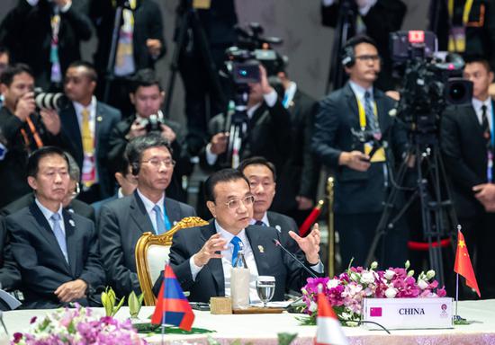 云顶娱乐网址,烟台栖霞桃村镇有棵大槐树,寻找胶东古树第19集