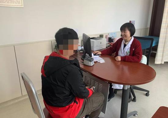 ag环亚电子登陆下载_关于鸡的秘密:这个时代,鸡都看脸