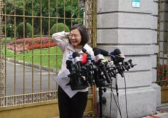 ����Ӣ�������г���ǰ���ܲɷã�ͼƬ��Դ����ʱ���ӱ���