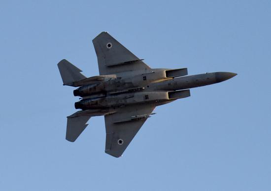  ����ͼ����ɫ�пվ�ս��